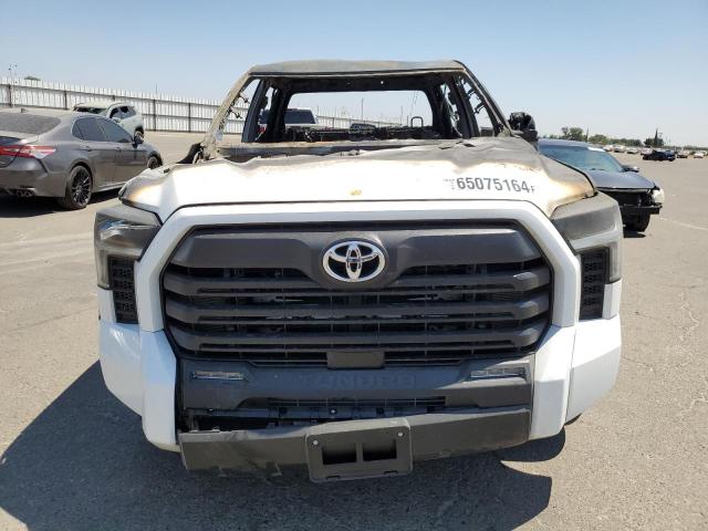 VIN 5TFLA5AB5RX035757 2024 Toyota Tundra, Crewmax Sr no.5