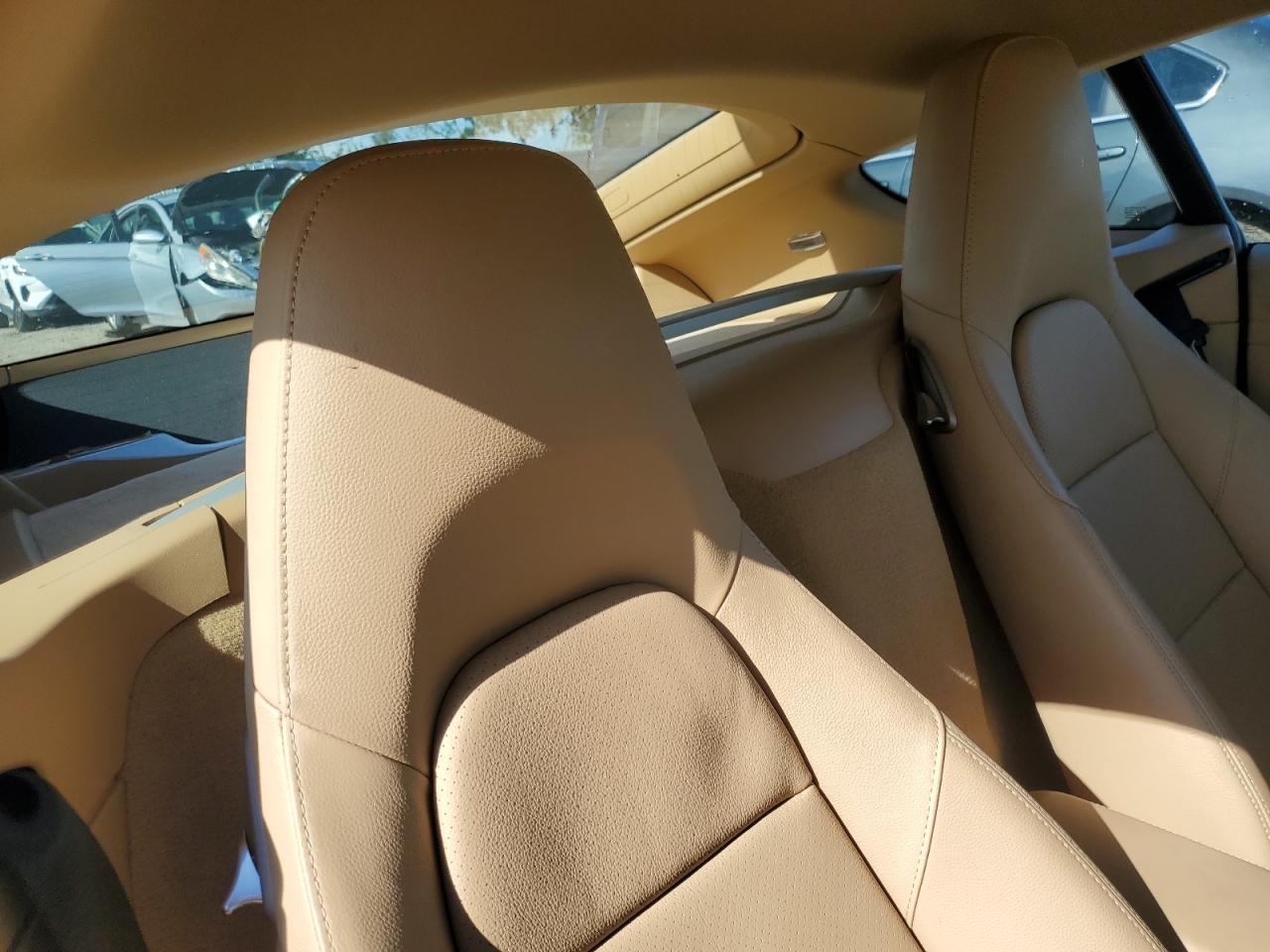 WP0AB2A86HS285771 2017 Porsche Cayman S