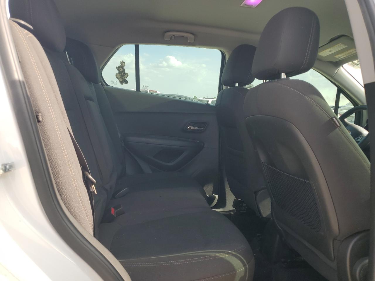 KL7CJKSB3LB083482 2020 Chevrolet Trax Ls