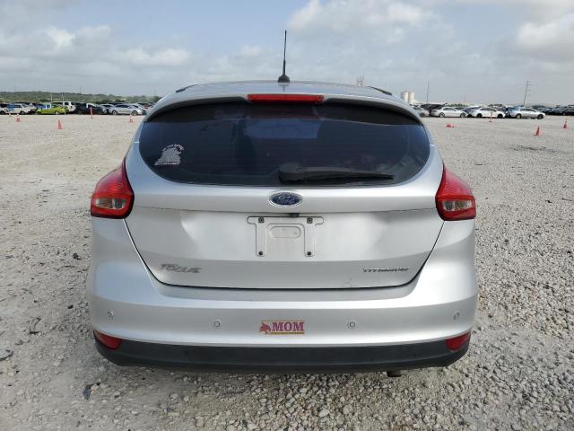 VIN 1FADP3N27JL241679 2018 Ford Focus, Titanium no.6