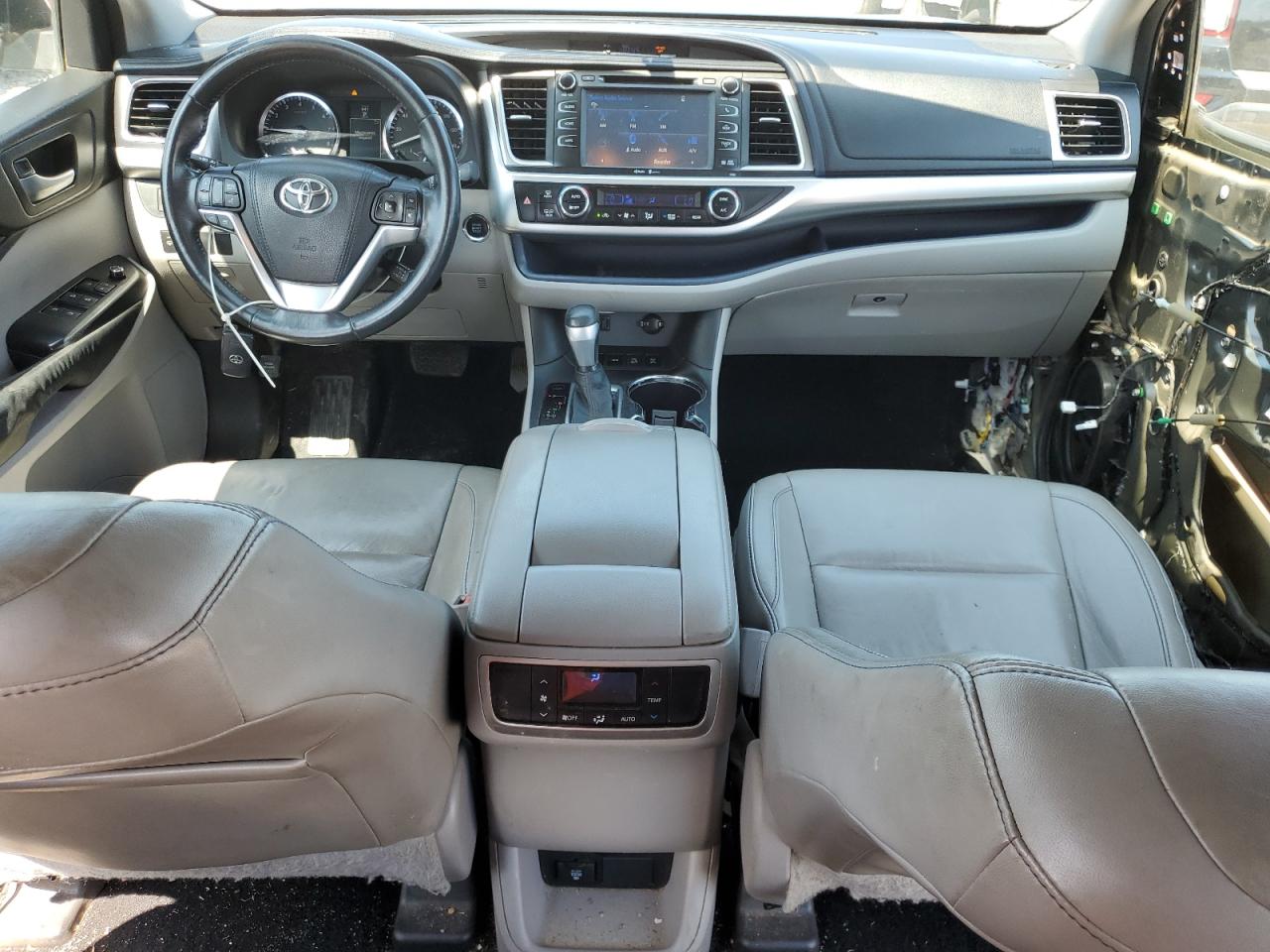 5TDJKRFH1FS135350 2015 Toyota Highlander Xle