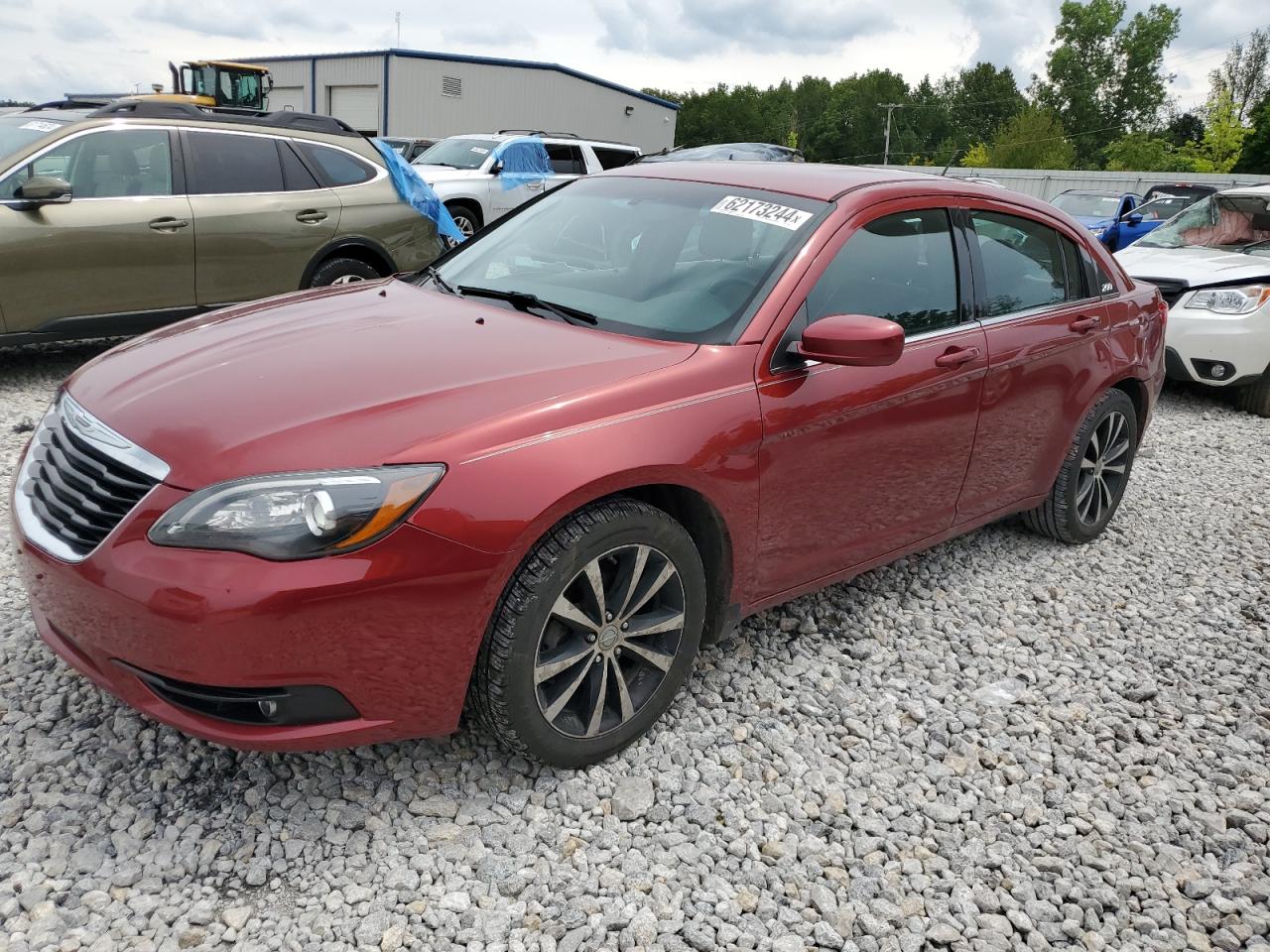 2014 Chrysler 200 Limited vin: 1C3CCBCG7EN179354