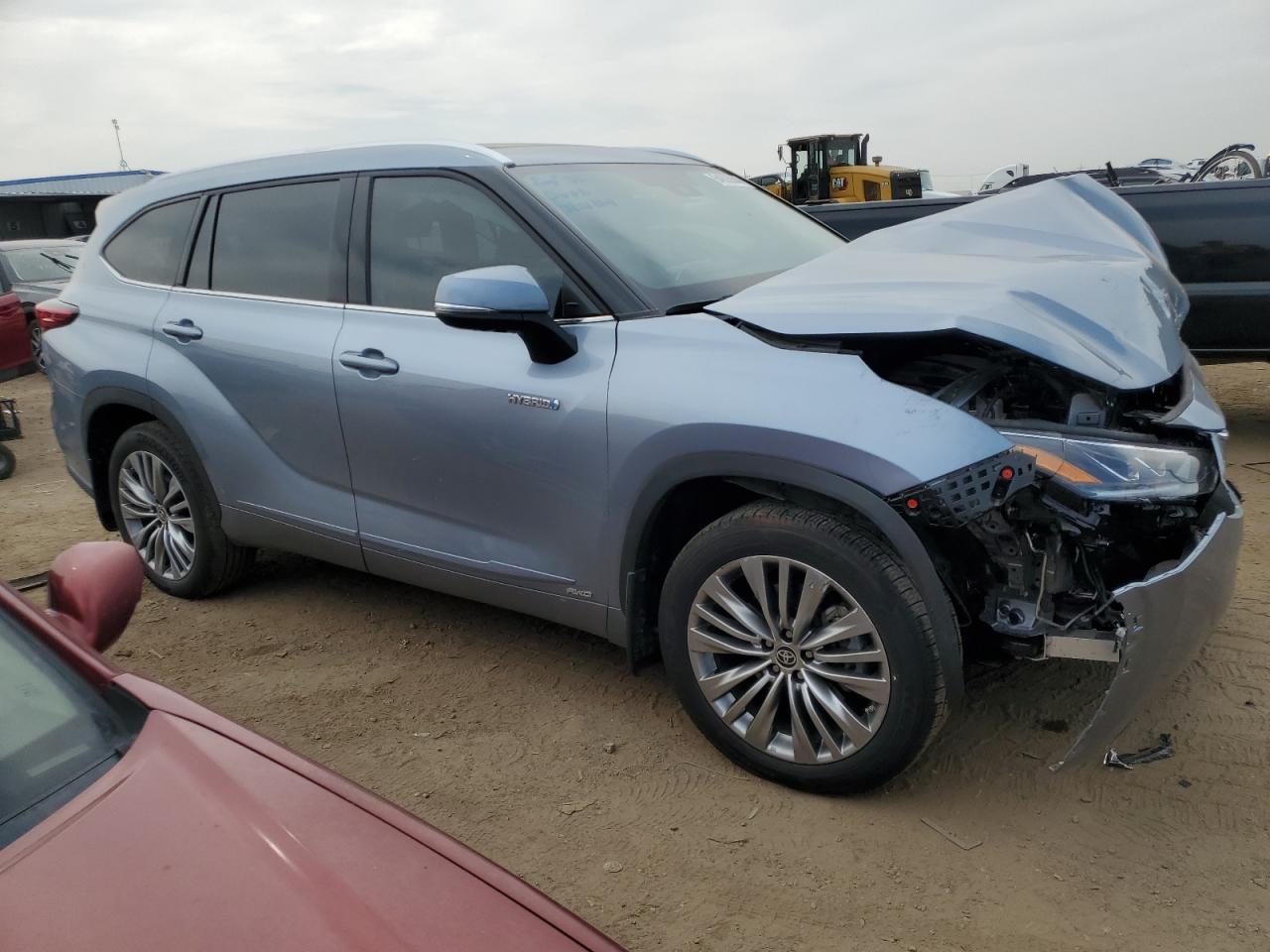 Lot #2919373326 2021 TOYOTA HIGHLANDER