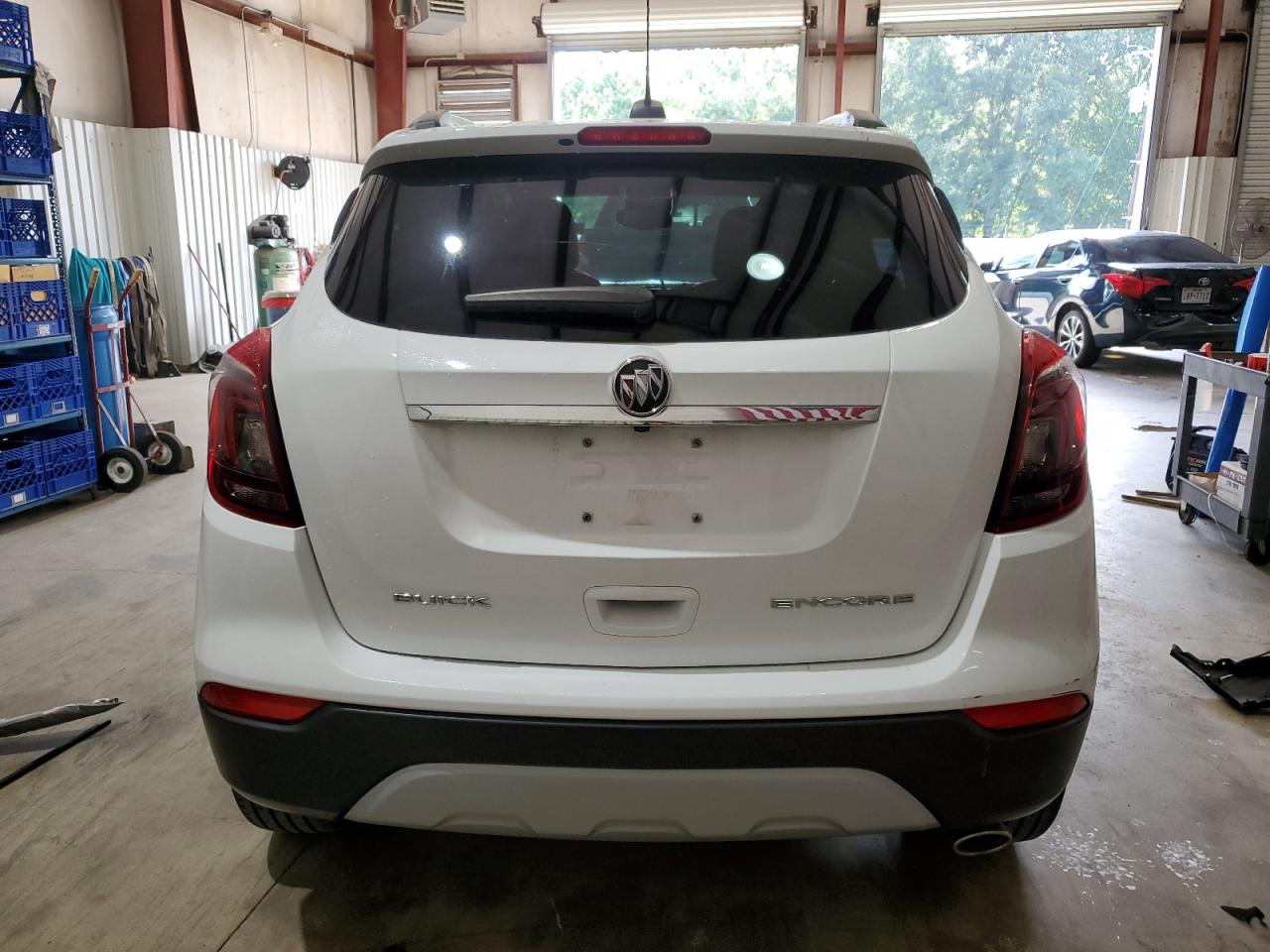 KL4CJASB2JB674004 2018 Buick Encore Preferred