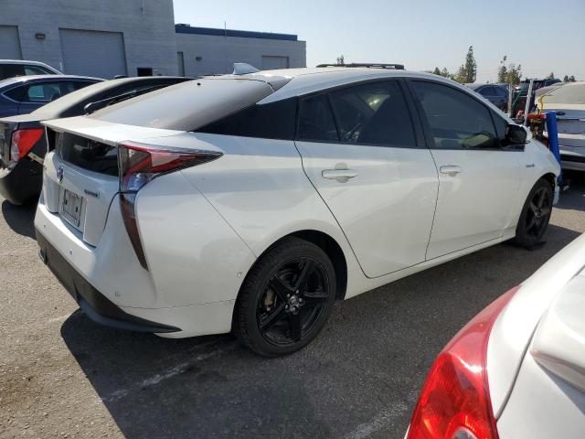 VIN JTDKARFU9J3063845 2018 Toyota Prius no.3