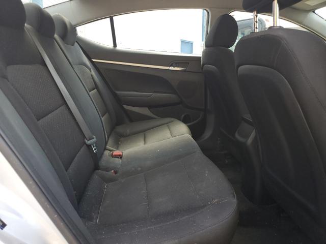 2019 HYUNDAI ELANTRA SE - 5NPD74LF7KH413799