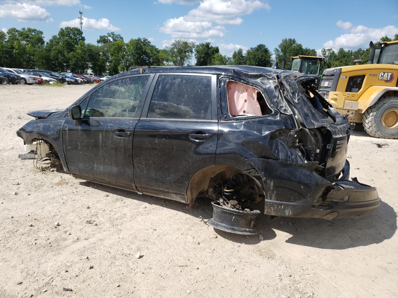 Lot #3028587921 2017 SUBARU FORESTER 2