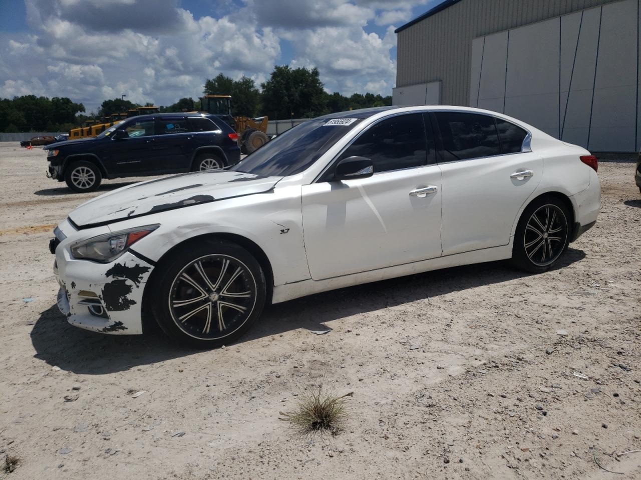 JN1BV7AR1EM705795 2014 Infiniti Q50 Base