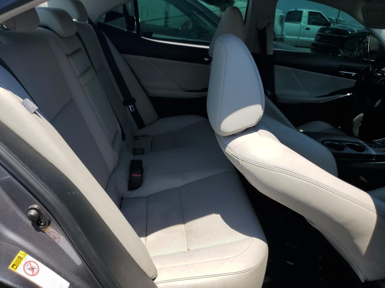 JTHBF1D22E5016251 2014 Lexus Is 250