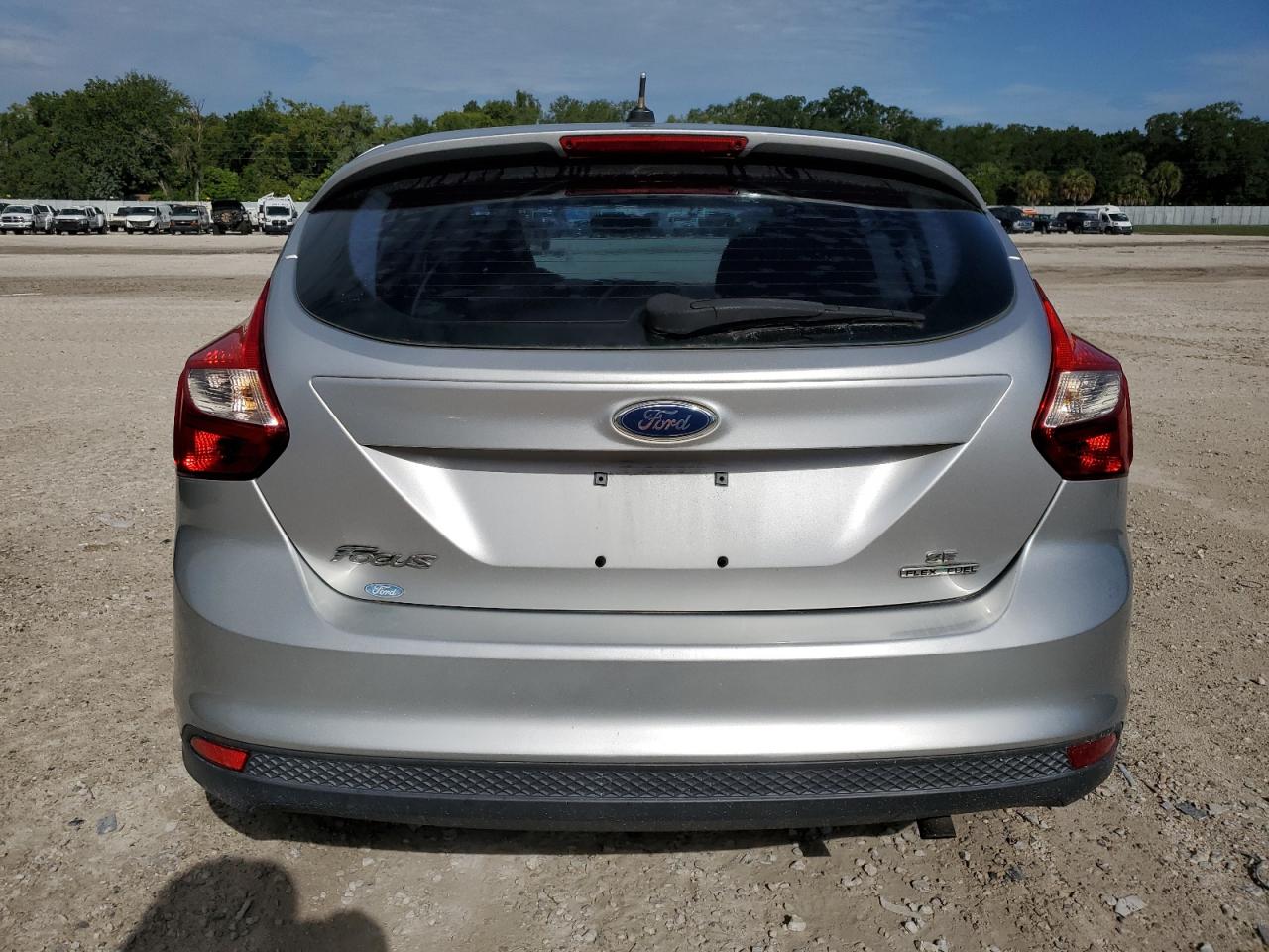 1FADP3K2XEL378710 2014 Ford Focus Se