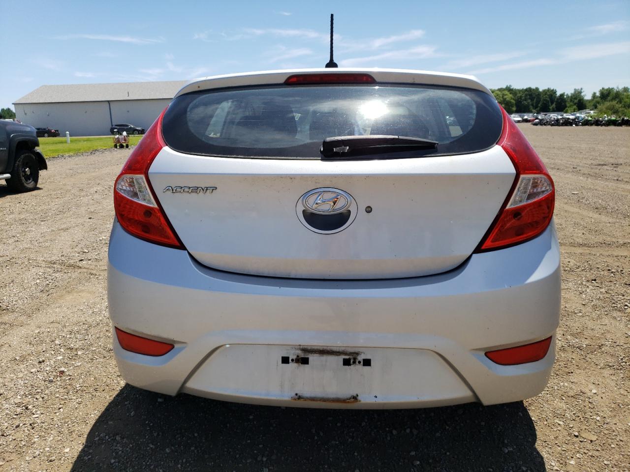 KMHCT5AE2EU173719 2014 Hyundai Accent Gls