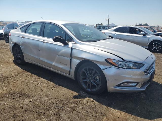 VIN 3FA6P0LU1JR154695 2018 Ford Fusion, Se Hybrid no.4