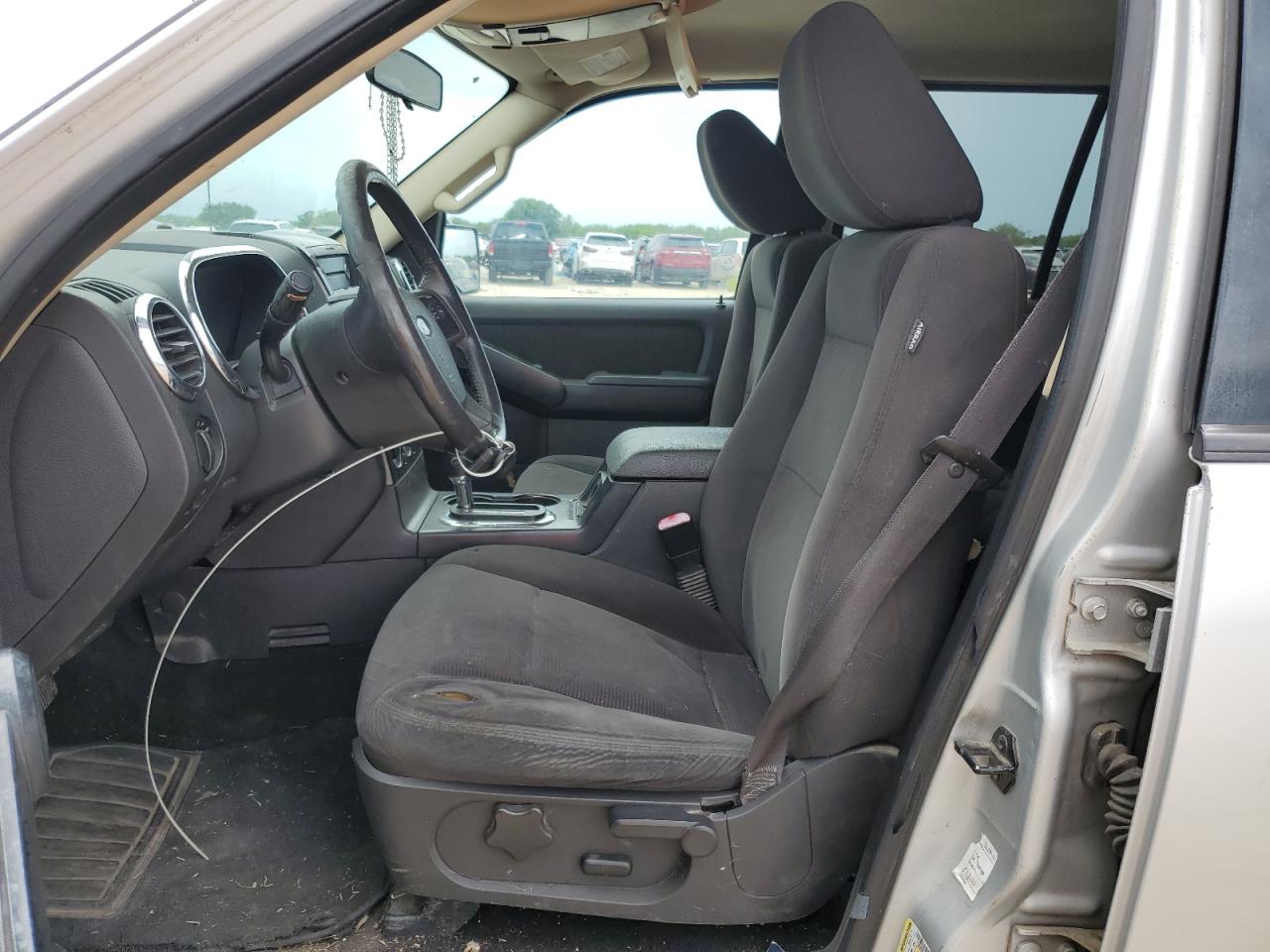 1FMEU6DE5AUA11567 2010 Ford Explorer Xlt