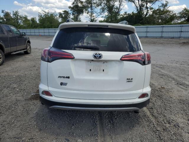 2018 TOYOTA RAV4 ADVEN - JTMRFREV4JJ732495