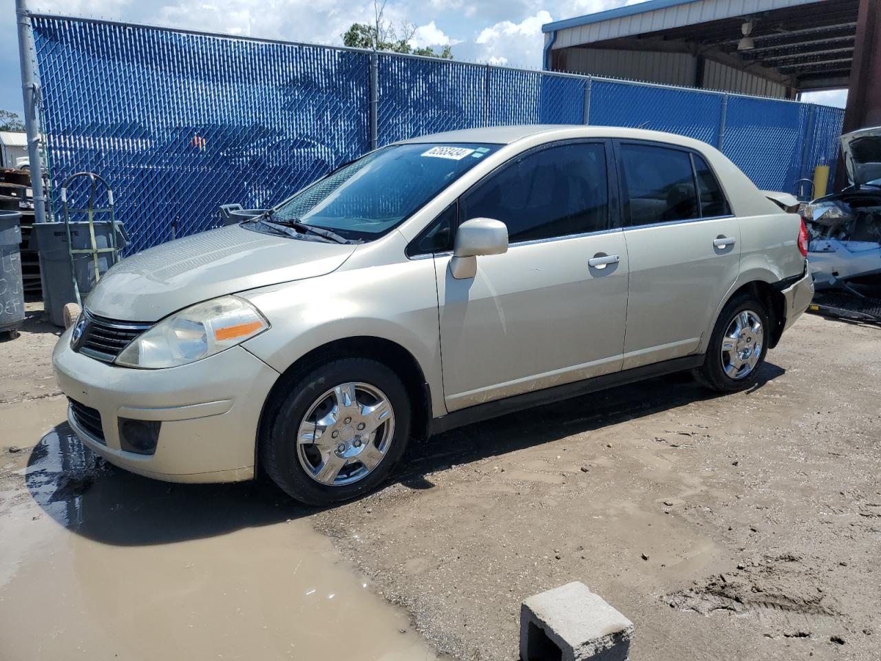 3N1BC11E68L367180 2008 Nissan Versa S