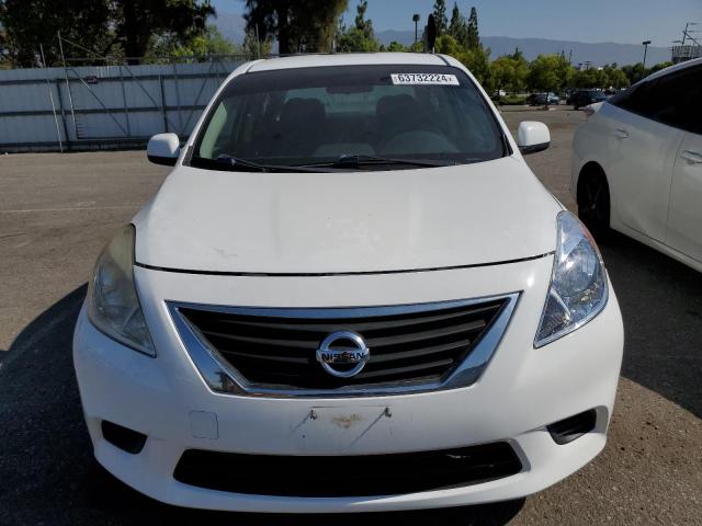 VIN 3N1CN7AP7DL838377 2013 Nissan Versa, S no.5