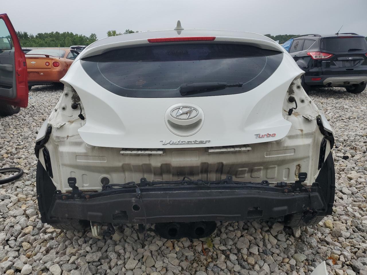 KMHTC6AE5DU095358 2013 Hyundai Veloster Turbo