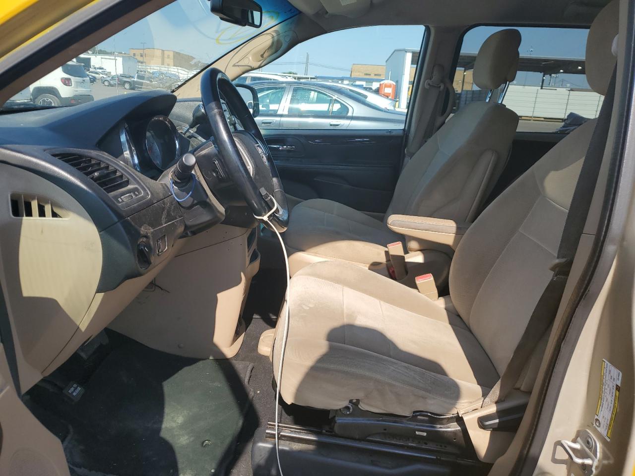 2C4RDGBG6ER146852 2014 Dodge Grand Caravan Se