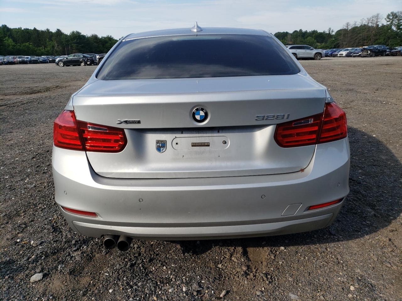 2014 BMW 328 Xi Sulev vin: WBA3B5G57ENS06347