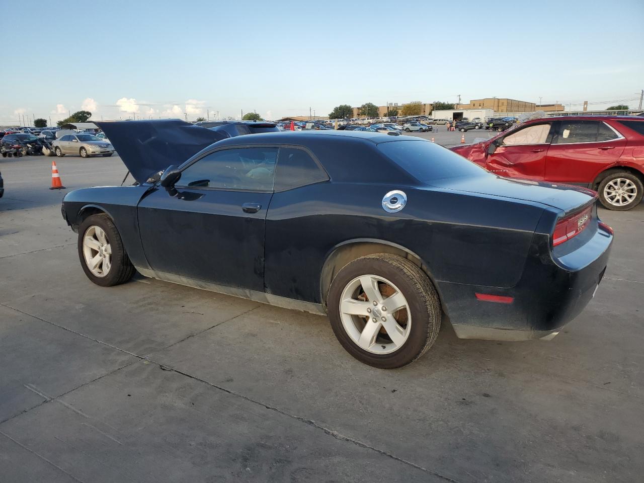 2013 Dodge Challenger Sxt vin: 2C3CDYAG4DH742449