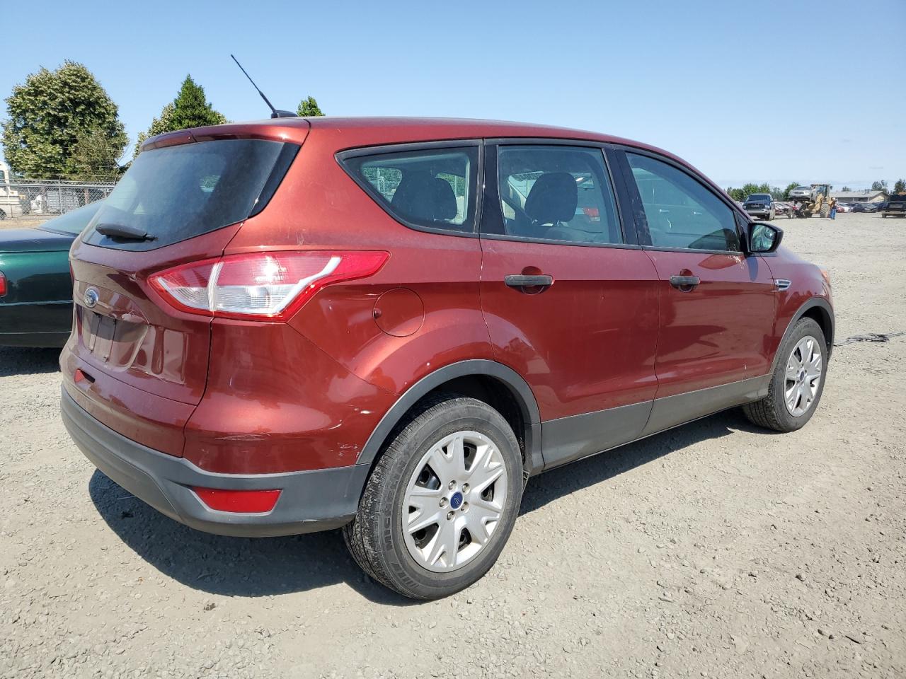 Lot #2716260615 2014 FORD ESCAPE S