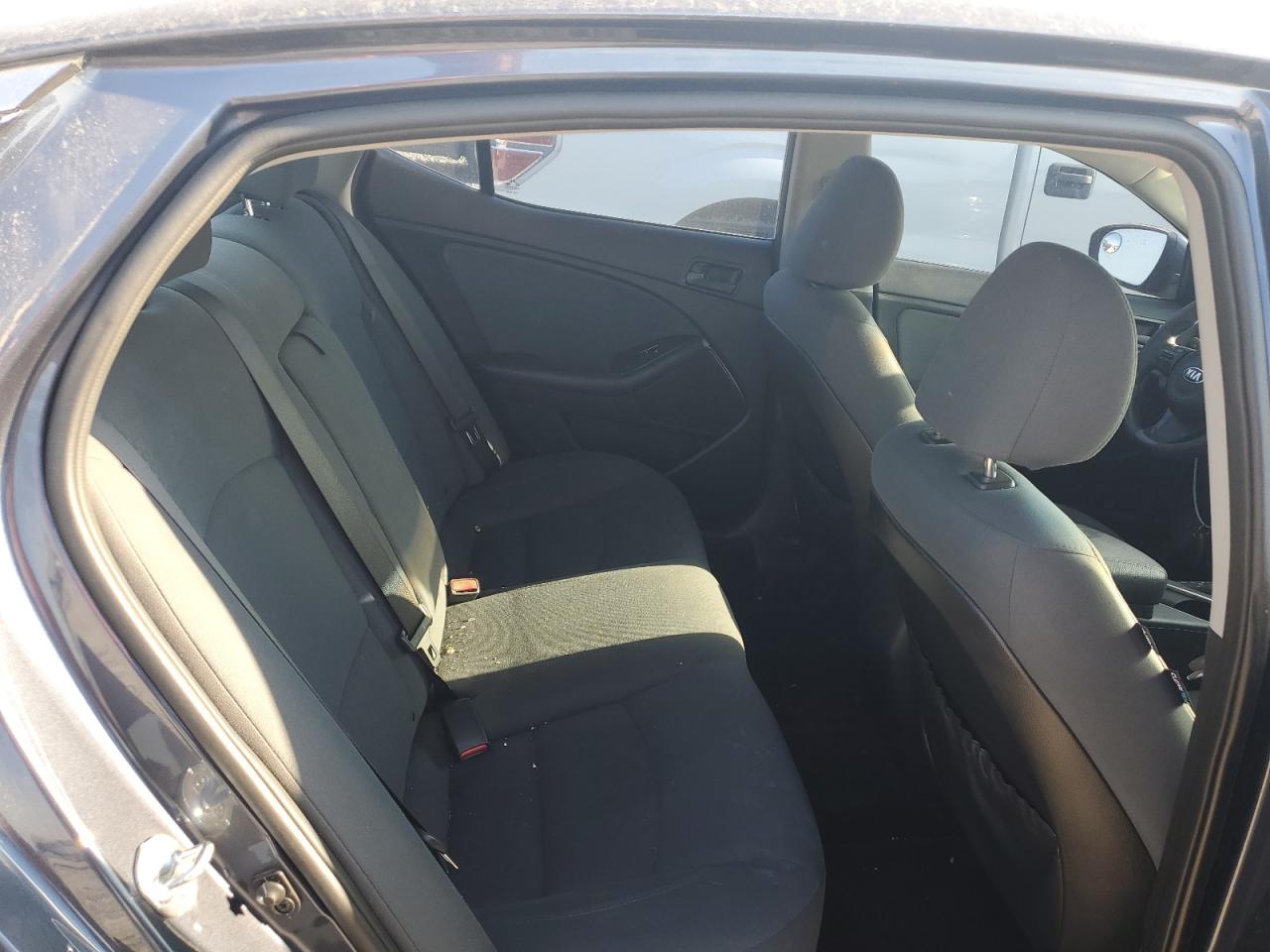 5XXGM4A79FG407358 2015 Kia Optima Lx