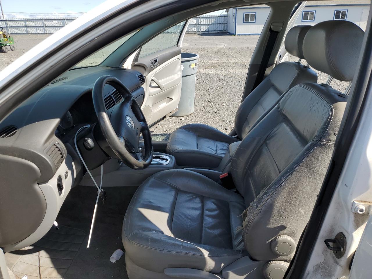 WVWVD63B14E020163 2004 Volkswagen Passat Gls