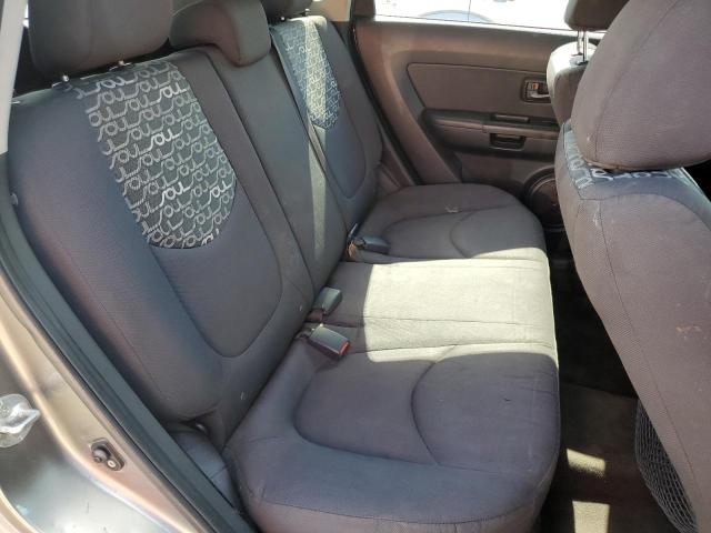 2011 Kia Soul + VIN: KNDJT2A22B7212321 Lot: 62868784