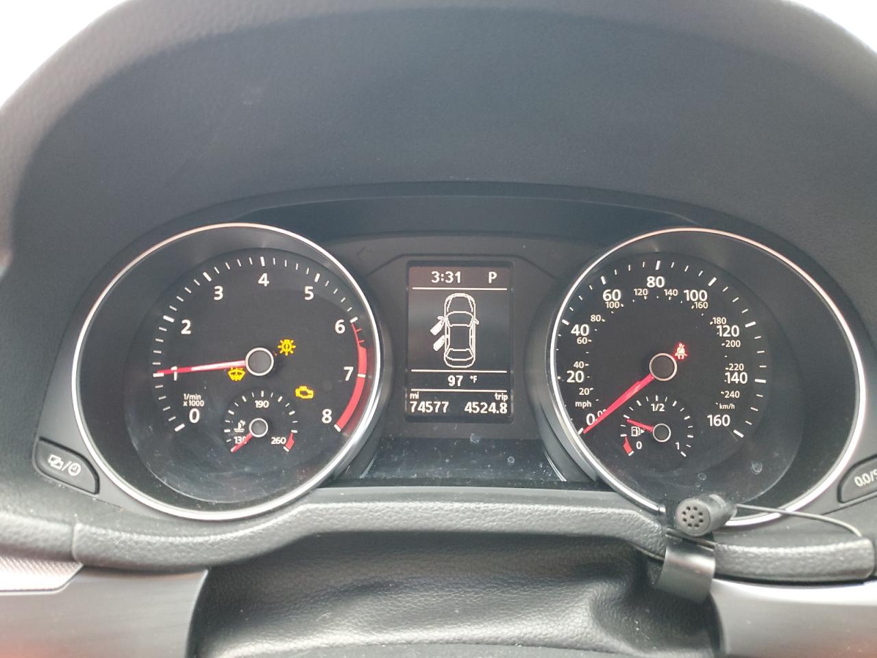 1VWDT7A39HC075118 2017 Volkswagen Passat R-Line