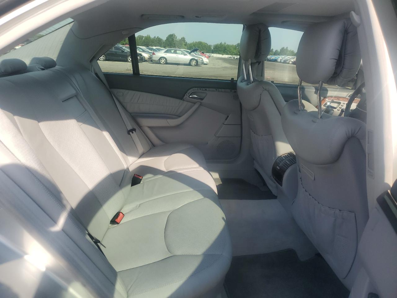 WDBNG75J4YA085277 2000 Mercedes-Benz S 500