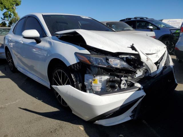 VIN 4T1G11AK8MU563728 2021 Toyota Camry, SE no.4