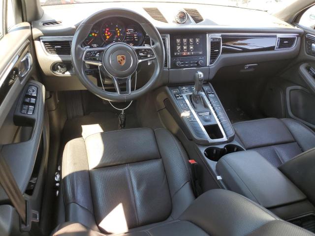 VIN WP1AA2A51JLB25725 2018 Porsche Macan no.8