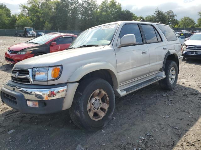 TOYOTA 4RUNNER SR