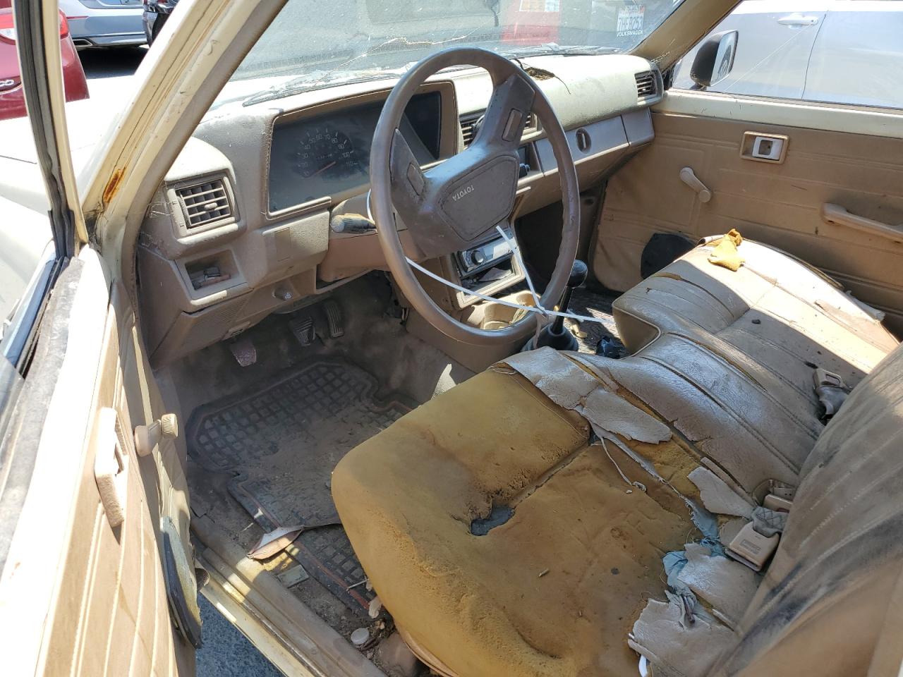 JT4RN50R7J5122461 1988 Toyota Pickup 1/2 Ton Rn50