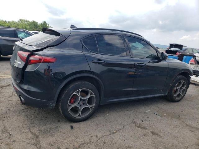 VIN ZASFAKPN3J7B73239 2018 Alfa Romeo Stelvio, Sport no.3