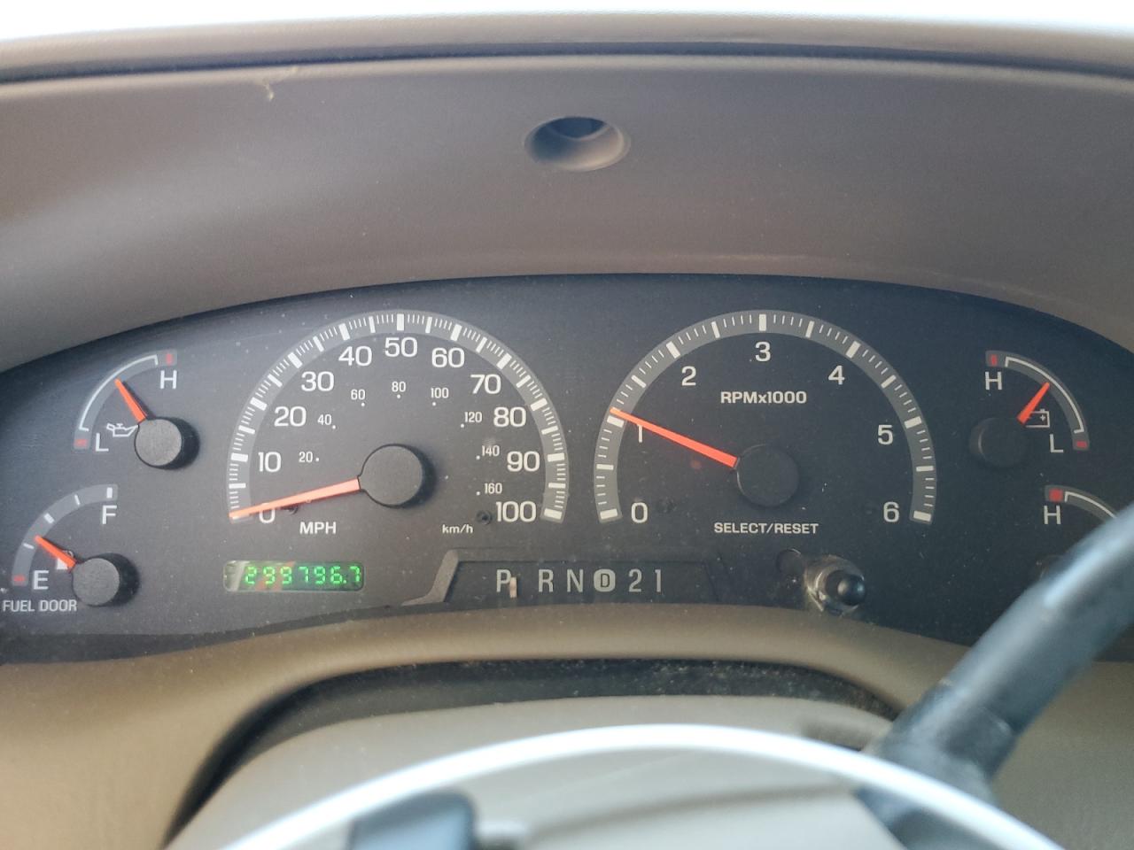 1FMRU15W11LB02658 2001 Ford Expedition Xlt