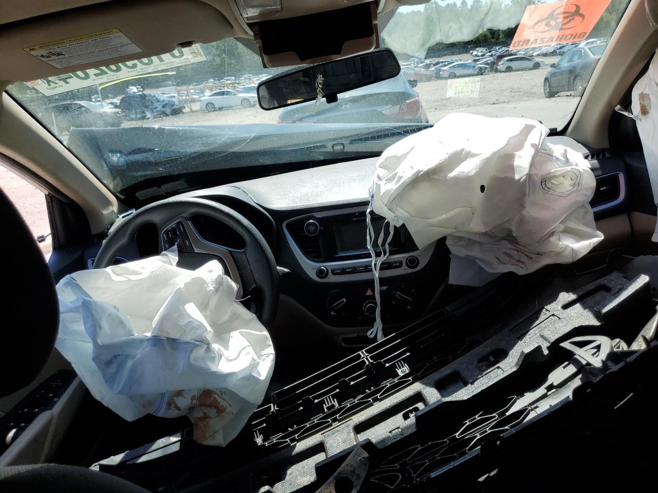 3KPC24A33KE077608 2019 Hyundai Accent Se