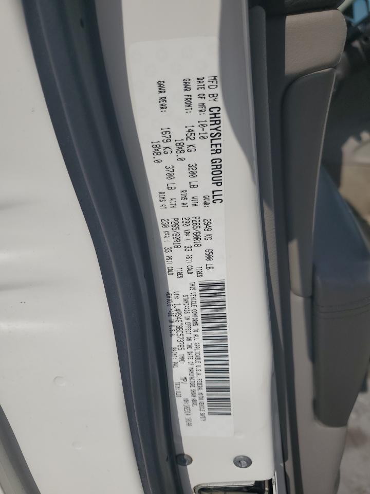 1J4RS4GT8BC573765 2011 Jeep Grand Cherokee Laredo