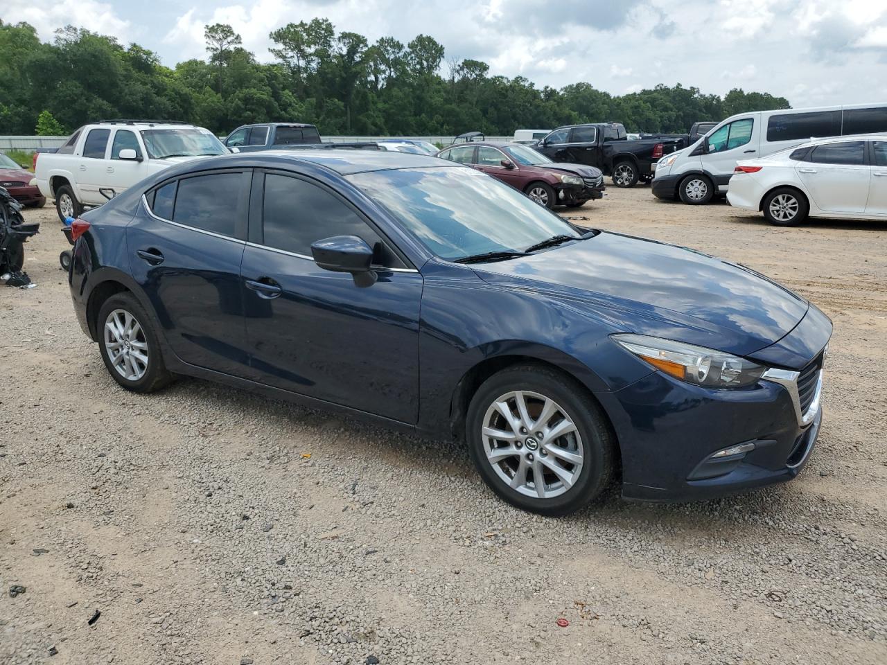 2018 Mazda 3 Sport vin: 3MZBN1U76JM181298