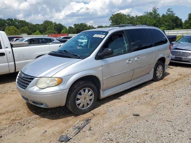 2005 Chrysler Town & Country Limited VIN: 2C8GP64L15R530457 Lot: 62038194