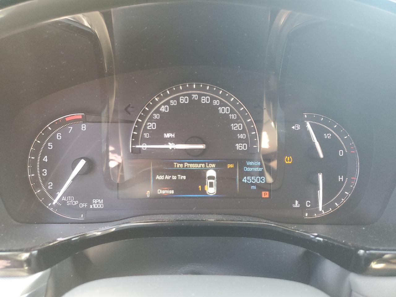 1GYKNDRS2HZ236155 2017 Cadillac Xt5 Luxury