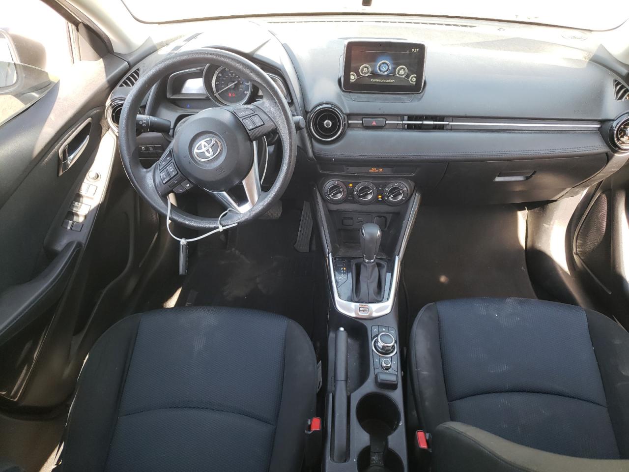 3MYDLBYVXHY184466 2017 Toyota Yaris Ia