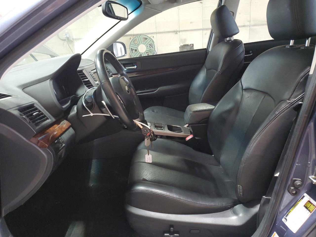 4S3BMBK69E3034258 2014 Subaru Legacy 2.5I Limited