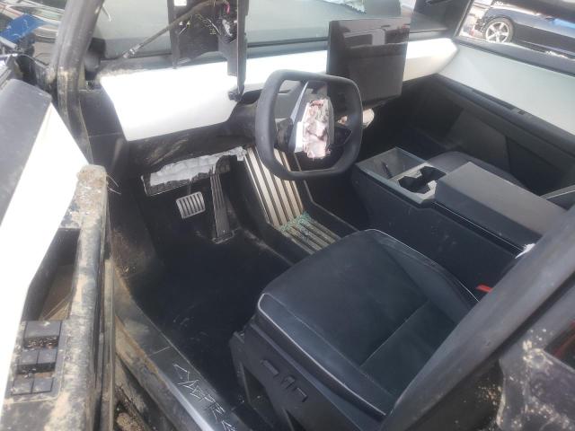 2024 TESLA CYBERTRUCK 7G2CEHED0RA013090