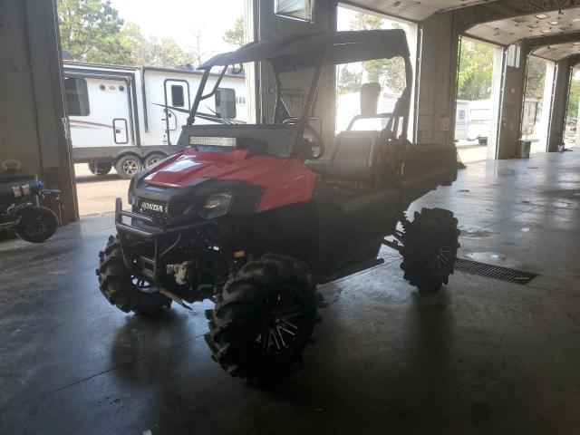 2018 HONDA SXS700 M2 1HFVE0295J4400199