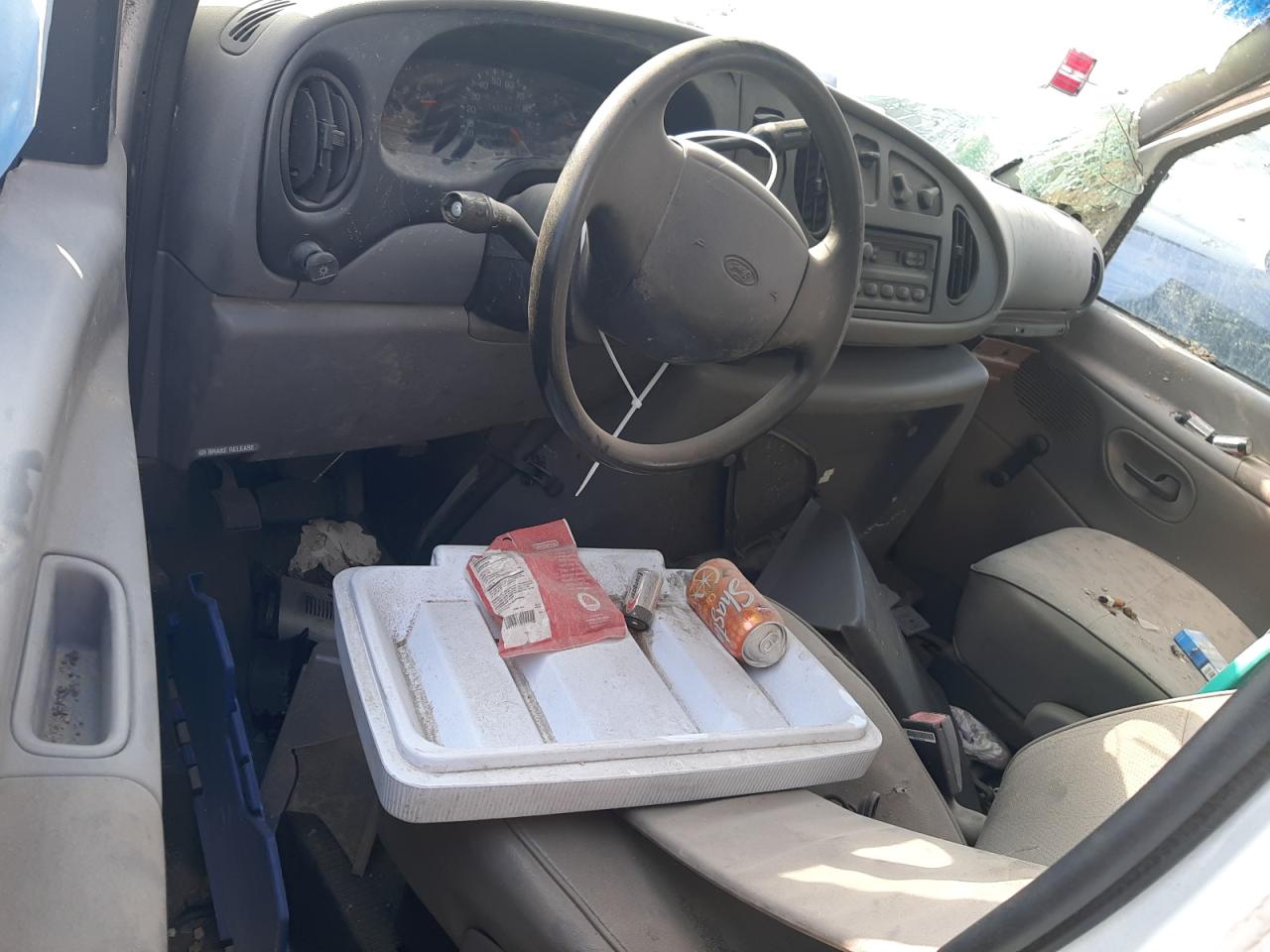 1FTSE34L1XHC12952 1999 Ford Econoline E350 Super Duty Van