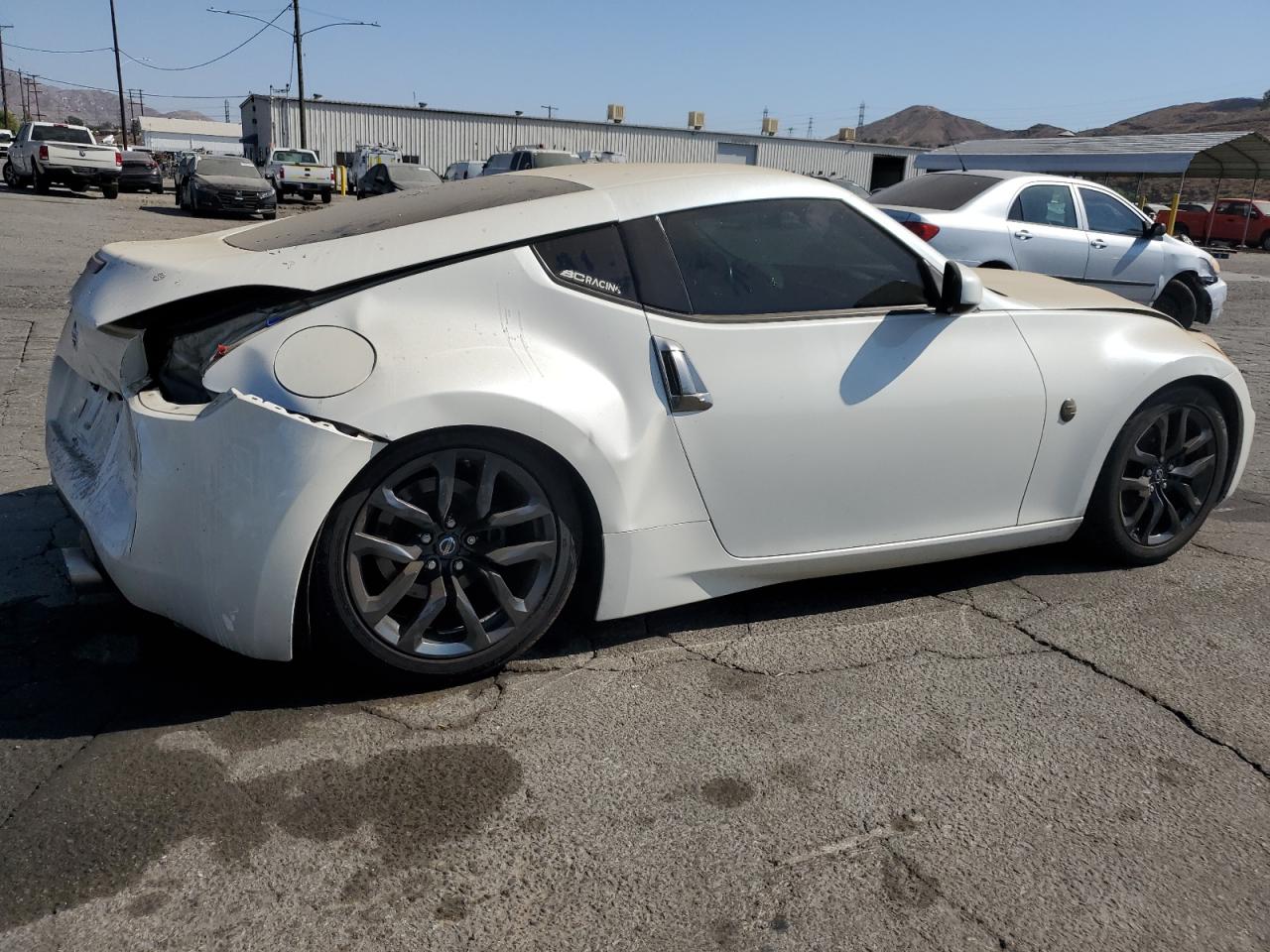 2018 Nissan 370Z Base vin: JN1AZ4EH9JM570219