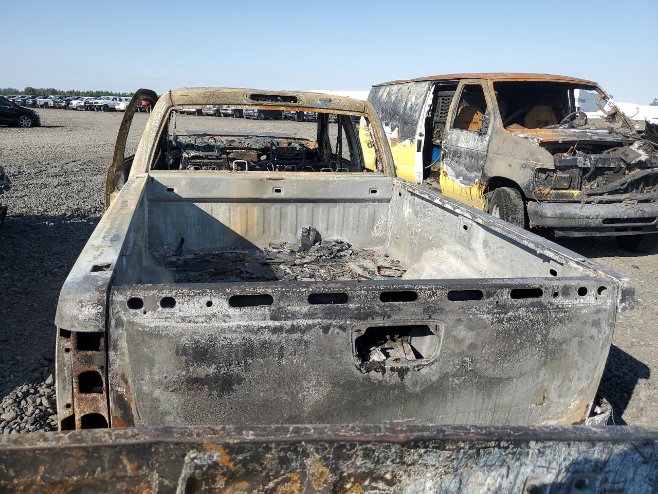 1GT220CG6BZ137390 2011 GMC Sierra K2500 Sle