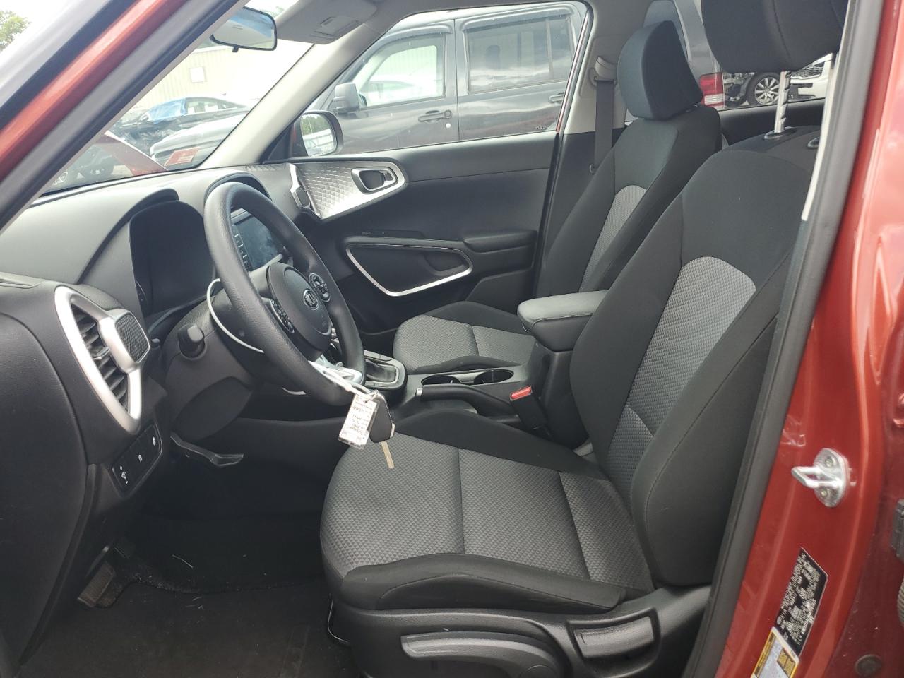 KNDJ23AU5M7767521 2021 Kia Soul Lx