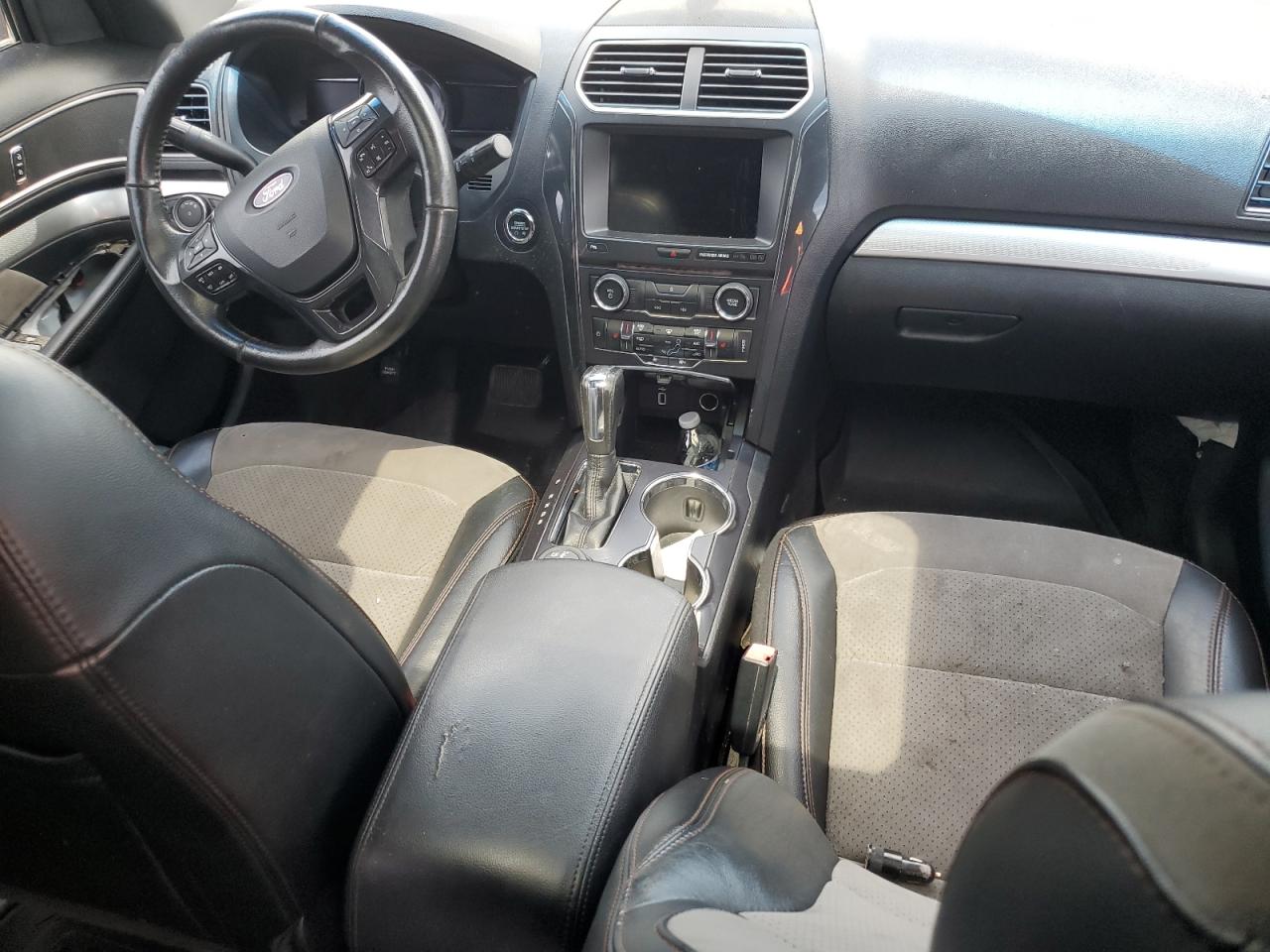 1FM5K8D84HGA05814 2017 Ford Explorer Xlt 1FM5K8D84HGA05814 2017 Ford Explorer Xlt